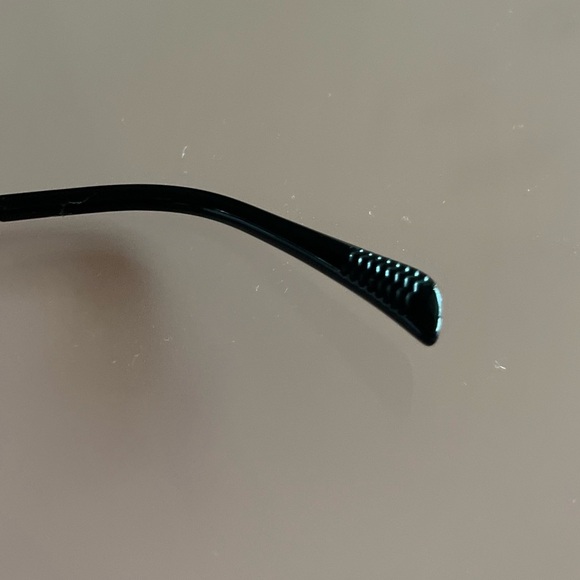 🕶️ Trendy Gold Metal Frame Sunglasses ✨ - Picture 7 of 7